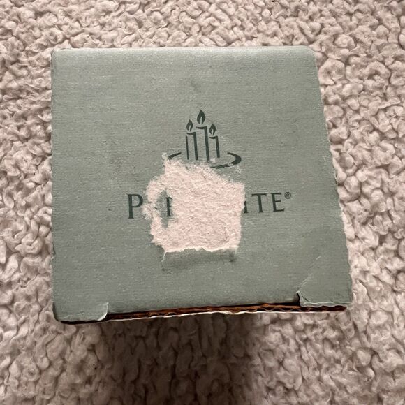 New Party Light 3.7 oz Mini Barrel Candle Apple Orchard Scented Retired Fall - Picture 6 of 8